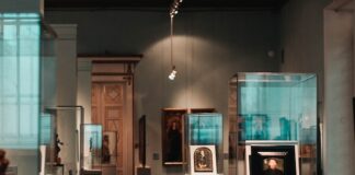 Historia muzeów historycznych: jak powstawały i jak się zmieniały