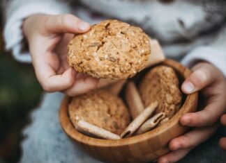 Co lepsze płatki owsiane czy jęczmienne? Co lepsze płatki owsiane czy jęczmienne?