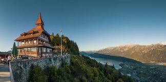 Co jest trudniejsze squash czy tenis?